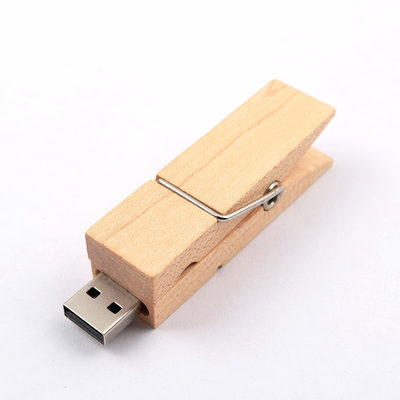 La clip ha modellato l'USB 2.0 di legno della chiavetta USB velocemente 3,0 2GB 4GB 256GB