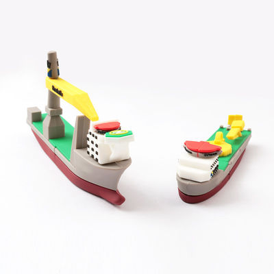 3D copiano la nave di navigazione reale dell'unità USB del PVC hanno personalizzato le forme