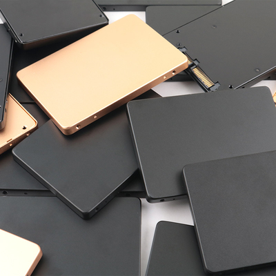 SSD interno di grado industriale da 2,5" per attività ad alta intensità di dati -40-85C