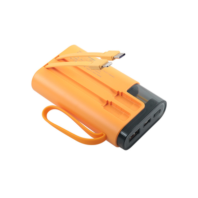 Power Bank portatile per telefono con batteria piena e accessori di lunga durata