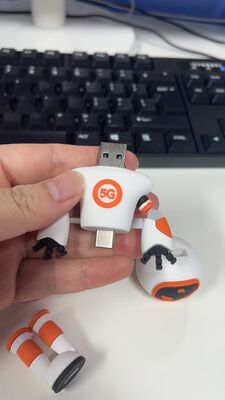 Chiavetta USB 2.0 e 3.0 del USB 2.0 e 3.0 del USB 2.0 e 3.0 del PVC del PVC del personaggio dei cartoni animati dei servitori svegli