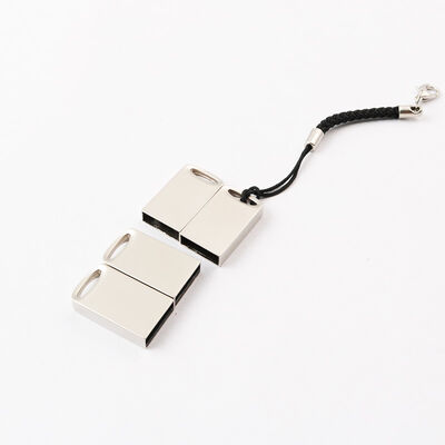 USB in metallo con portachiavi Il logo laser della chiavetta USB in metallo segue il design personalizzato