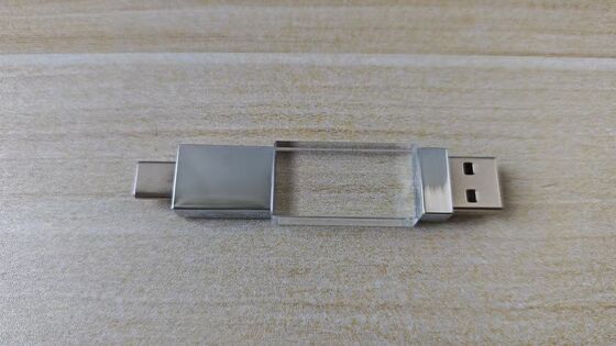 Crystal Usb 3.0 USB A con tipo C Entrambe le porte Lettura molto veloce La parte in cristallo può incidere il logo La parte metallica può avere il logo laser all'interno avere due chip flash