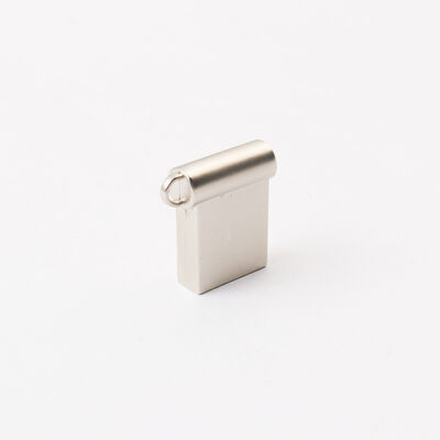 Dischi USB resistenti agli spruzzi per applicazioni commerciali