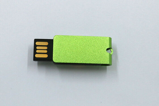 Chiavetta USB in metallo resistente all'acqua, a forma di proiettile, design compatto e durevole, che offre protezione dei dati e facile portabilità
