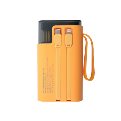 Power Bank portatile per telefono con batteria piena e accessori di lunga durata