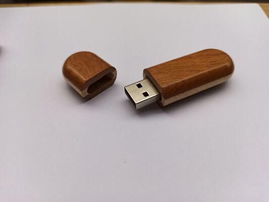 Forme interne corrispondenti a forme USB, chiavetta USB in legno, interfaccia USB 3.0, USB 2.0, USB 3.0, elegante e funzionale