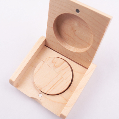Usdn 15MB/S 32GB 64GB 128GB Unità flash in legno personalizzate con scatola in acero
